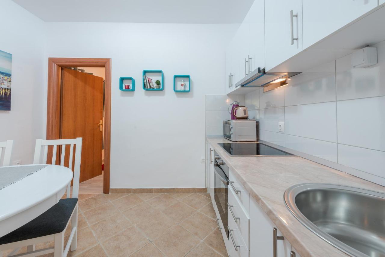 Ivy'S Cozy Corner Apartment Dubrovnik Luaran gambar