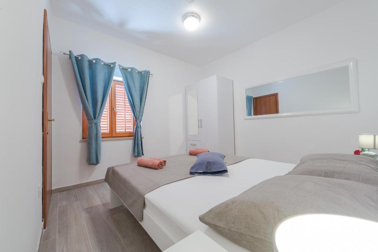 Ivy'S Cozy Corner Apartment Dubrovnik Luaran gambar